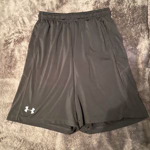 UNDER ARMOUR Black Athletic Workout Shorts Size Small